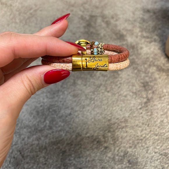 Bracelet - Picture 3 of 3